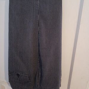 Jones New York Sport dark navy and white striped straight leg pants